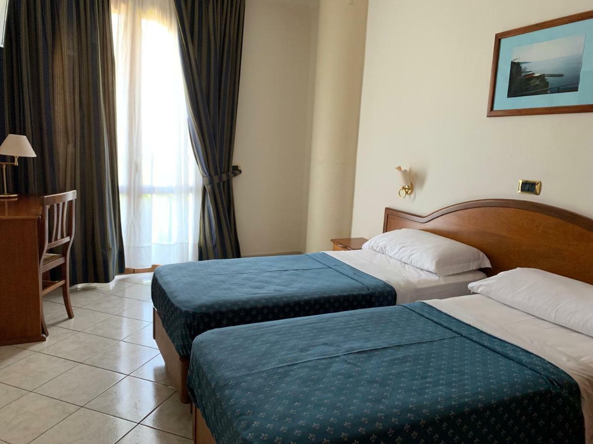 Hotel Hr & Piano di Sorrento